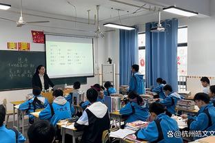 曼联vs埃弗顿首发：拉什福德、加纳乔、B费、梅努先发，安东尼替补